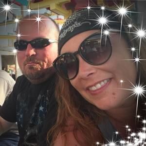 Meet your Posher, Dana